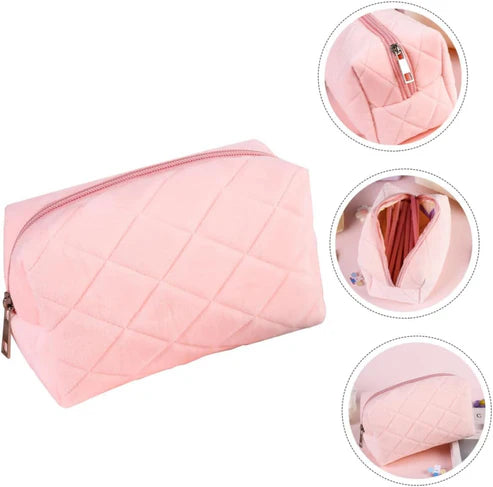 The Ultimate Everyday Pouch – For Beauty, Pens & Travel Bits