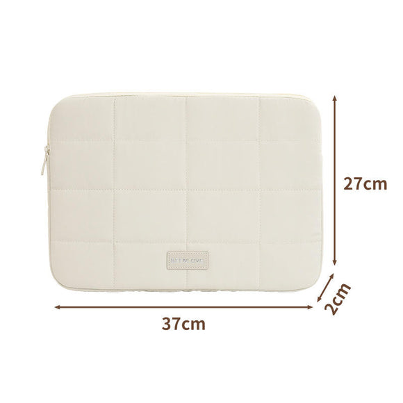 Padded Quilted Laptop Sleeve – Lightweight Protective Laptop Bag with Zipper Closure