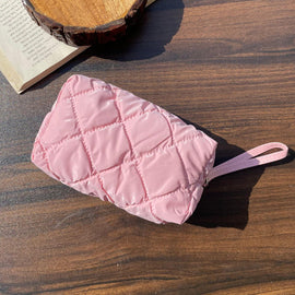 The Ultimate Everyday Pouch – For Beauty, Pens & Travel Bits