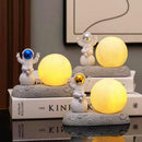 Universe Planet Astronaut Night Light Spaceman Sculpture Bedside Table Lamp Moon Spaceman Lamps for Home Bedroom Decor Kids Gift-7
